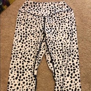 Snow leopard leggings